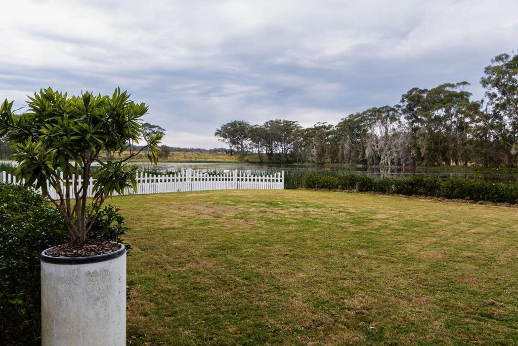 Lake Russell Retreat Емералд Бийч Екстериор снимка